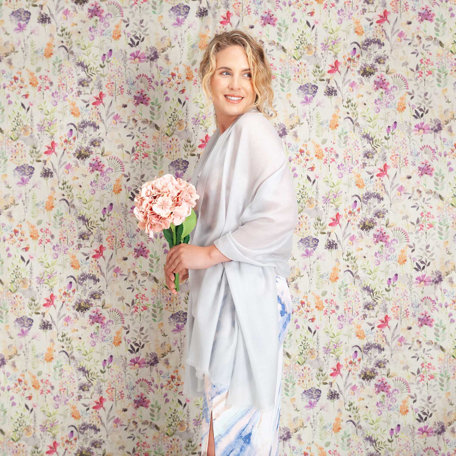 Luxe Merino Silk Shawl Silver - Image 4