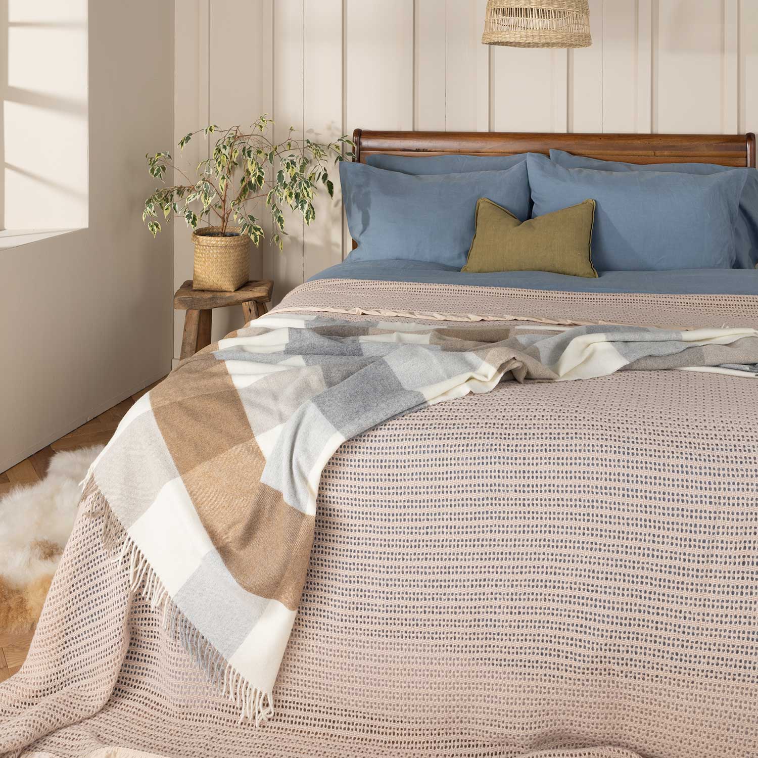 Wool Cellular Blanket - Image 19